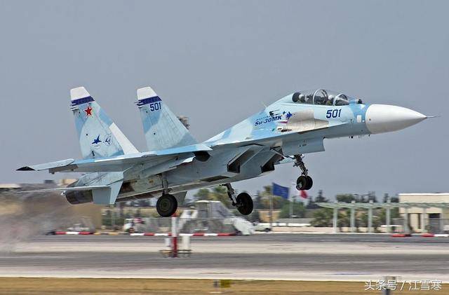 歼十和苏-27之间的关系，技术传承与战略考量，歼十与苏-27的技术传承与战略关联探究
