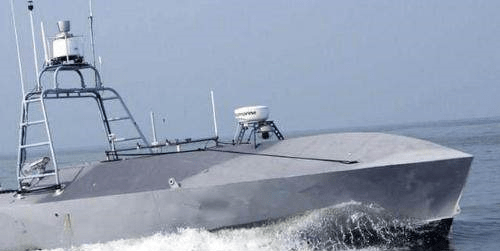 世界最快的快艇,速度与技术的完美结合,世界最快快艇,速度与技术的巅峰融合
