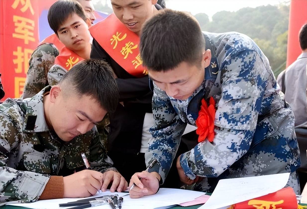 毕业班入伍算毕业吗？——关于毕业与入伍的探讨，关于毕业班入伍是否算毕业的探讨与解析