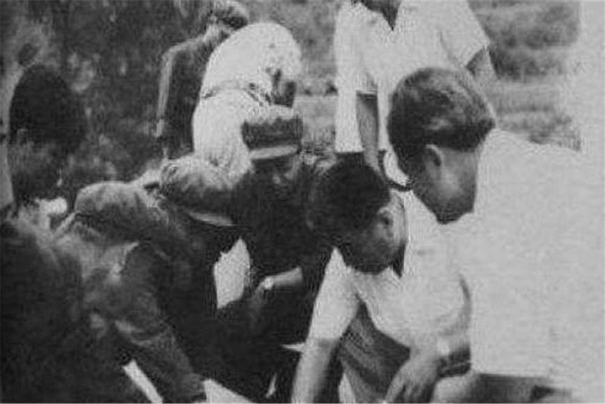 交警查二炮车遭遇不幸事件，交警查二炮车遭遇不幸事件回顾