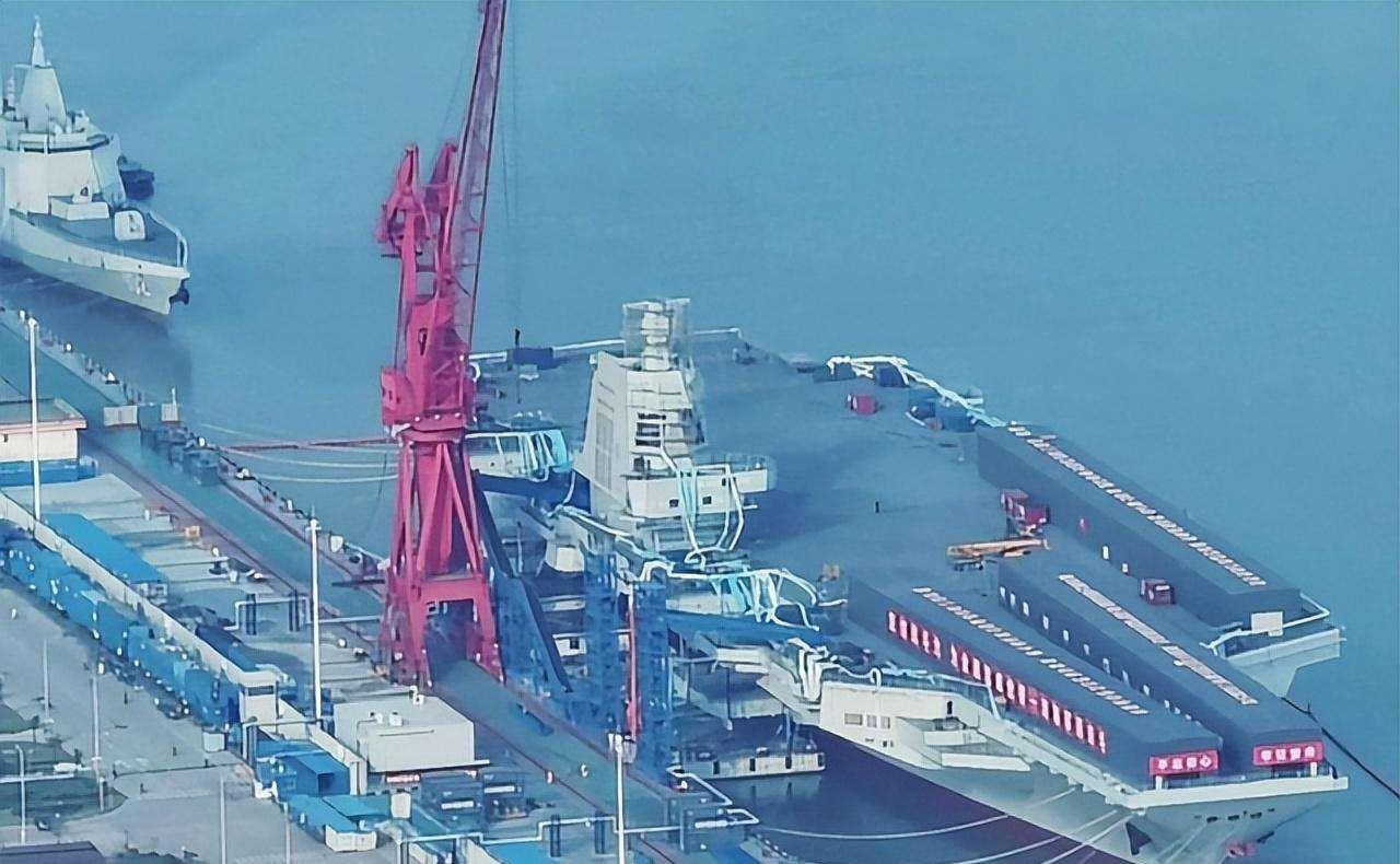 中国航母的数量与实力解析，中国航母数量与实力深度解析