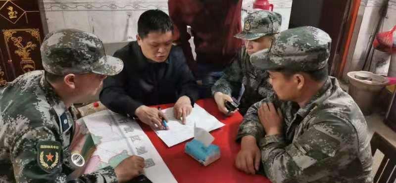 军事节目主持人罗，声音的力量与军事文化的传播者，罗，军事之声的传播者与文化使者