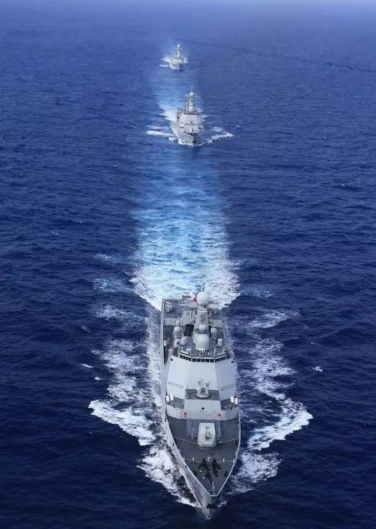 辽宁舰阅兵,展现中国海军力量的壮丽画卷,辽宁舰阅兵,中国海军力量的壮丽画卷展示