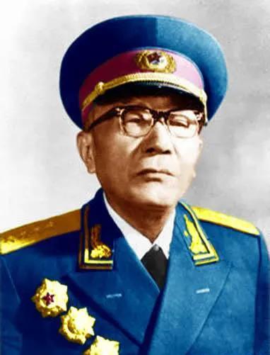 历史上的十大将军排序,英勇无畏,功勋卓著,历史上的十大功勋显赫的英勇将军排序