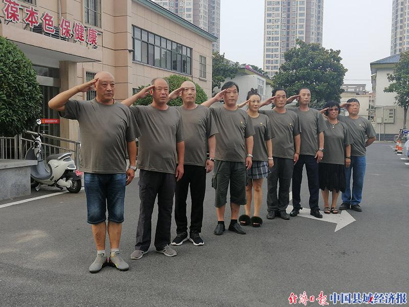 探索92式军装的独特魅力与历史价值,探索92式军装的独特魅力与历史价值揭秘之旅