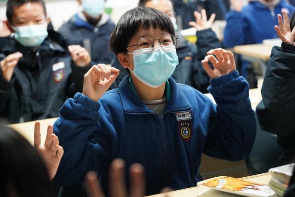 今日头条新闻，石家庄疫情动态，石家庄疫情动态更新，今日头条新闻报道最新情况