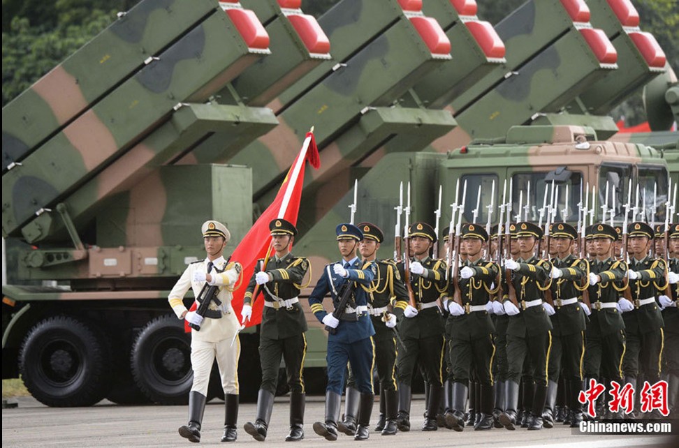 香港部队大阅兵仪式,展现力量与荣耀的盛典,香港部队大阅兵仪式,力量与荣耀的展示盛典