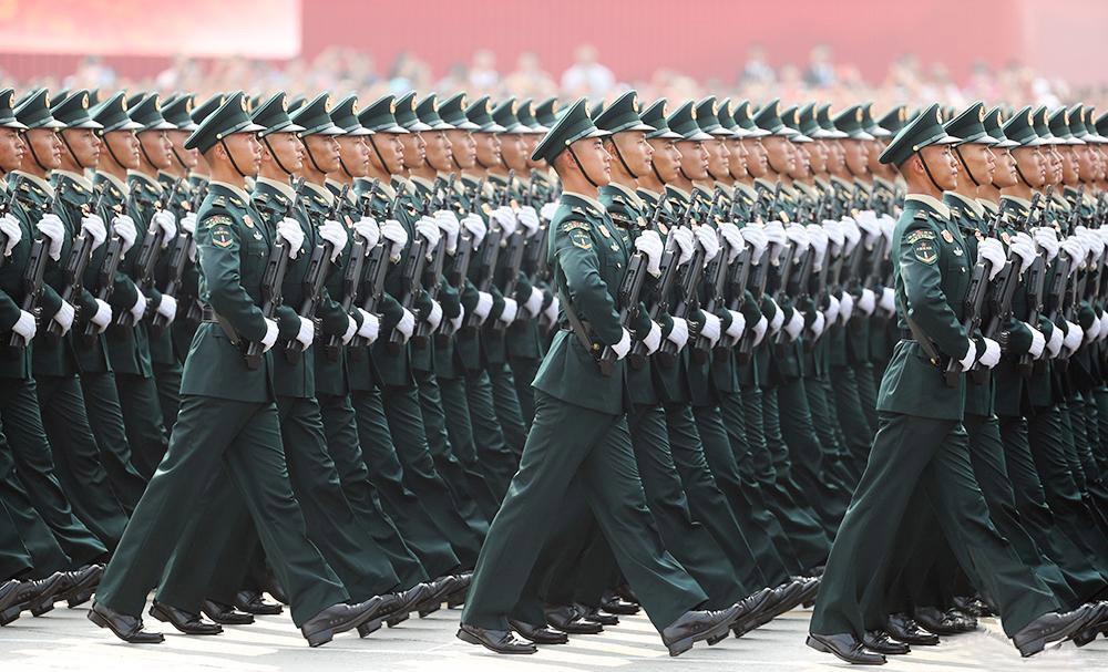 壮丽阅兵盛典，70周年国庆阅兵中的方队风采，国庆70周年阅兵盛典，方队展现风采壮丽