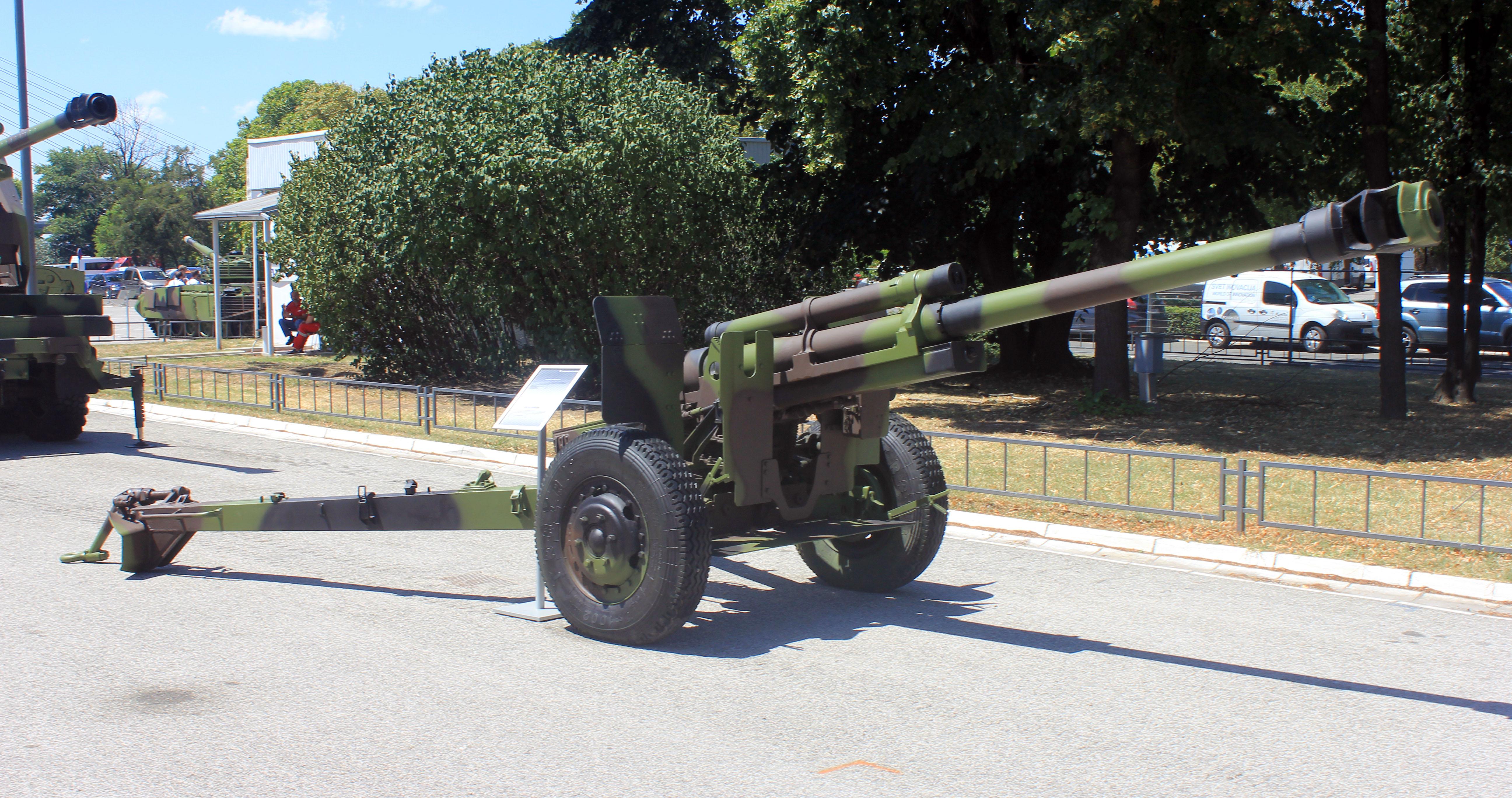 中国56式105mm轻型榴弹炮,威力与机动性的完美结合,中国56式轻型榴弹炮,威力与机动性的巅峰结合