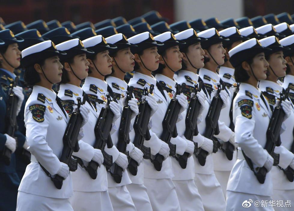 中国女阅兵高清图片欣赏,无水印之美展现巾帼风采,中国女阅兵高清图片展现巾帼风采,无水印之美欣赏