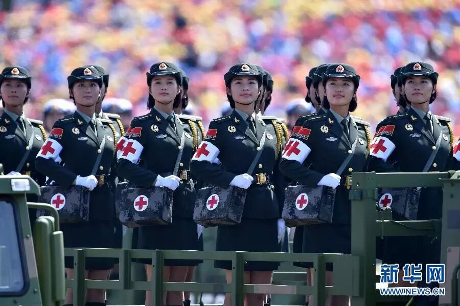 中国女阅兵高清图片欣赏,无水印之美展现巾帼风采,中国女阅兵高清图片展现巾帼风采,无水印之美欣赏
