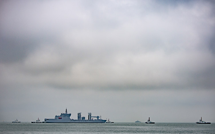 海军成立70周年海上阅兵首次提出,展示力量与和平的完美结合,海军70周年海上阅兵,力量与和平的完美结合展示