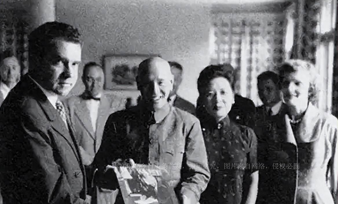 美国向台湾出售核武,复杂议题的多维分析,美国向台湾出售核武,多维度的复杂议题分析