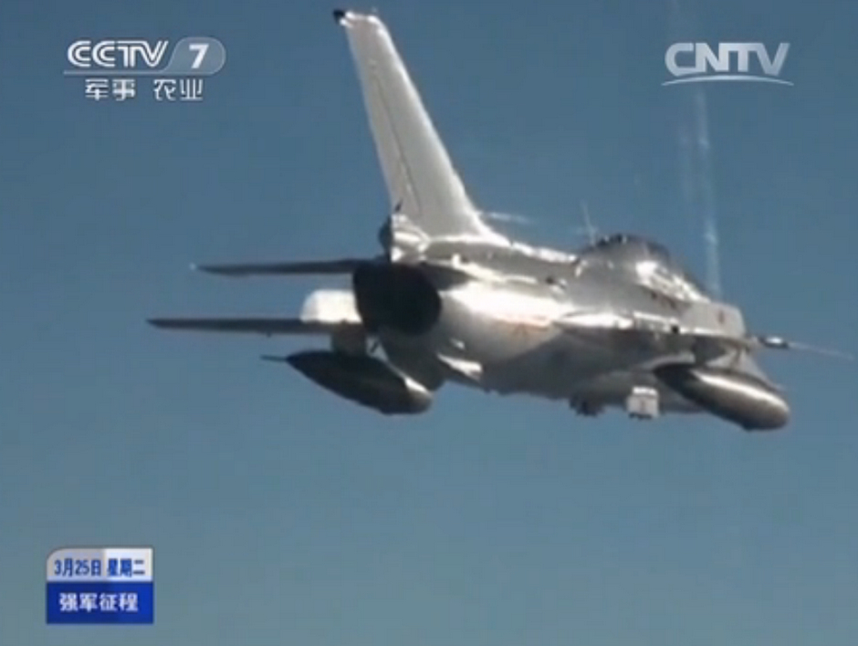 强5攻击机,超音速的空中霸主,强5攻击机,超音速空中霸主风采展示