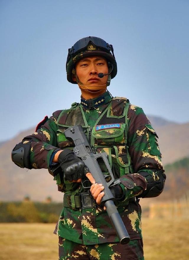 刘金沂婚纱照，绽放爱情最美的瞬间，刘金沂婚纱照，记录爱情最美的瞬间