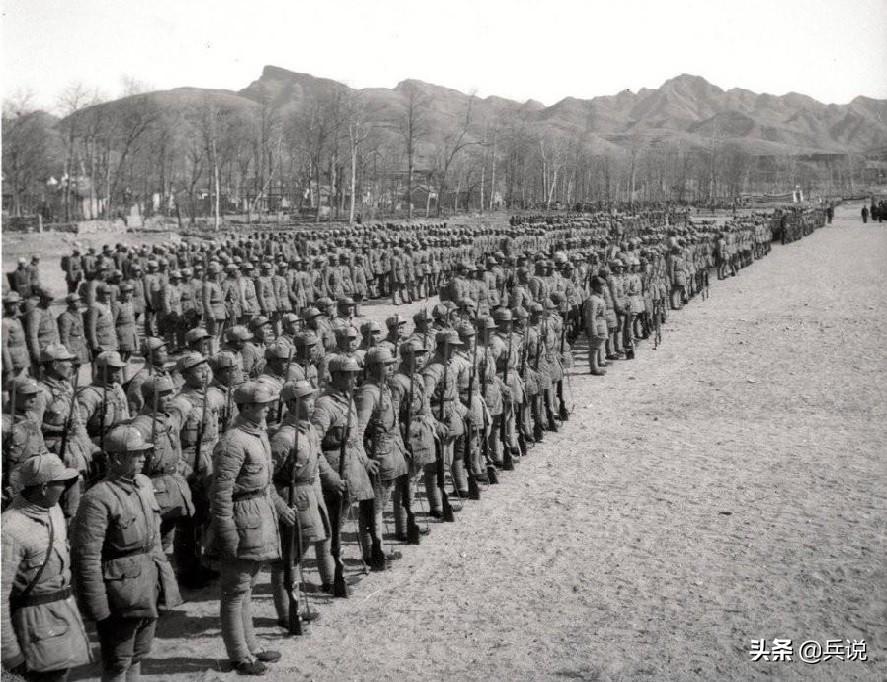 夜袭阳明堡阅兵方阵,英勇无畏的壮举与历史的见证,夜袭阳明堡阅兵方阵,英勇壮举与历史见证