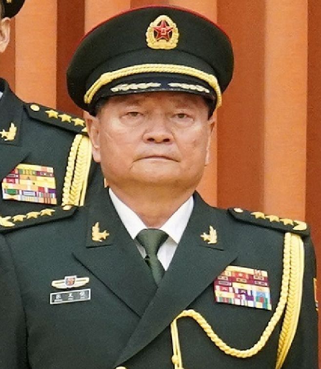 两位军官新晋升上将,荣耀背后的责任与担当,两位新晋上将的责任与担当,荣耀背后的故事