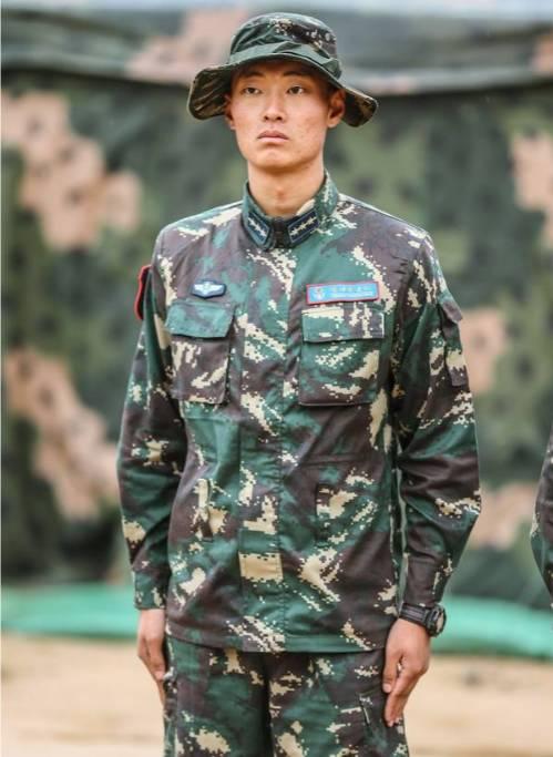 委内瑞拉猎人学校教官,培养精英的传奇人物,委内瑞拉猎人学校传奇教官,精英培育之路