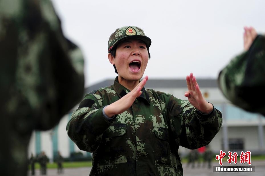 武警总队女兵，时代的荣光与力量，武警总队女兵，时代荣光与力量的璀璨闪耀