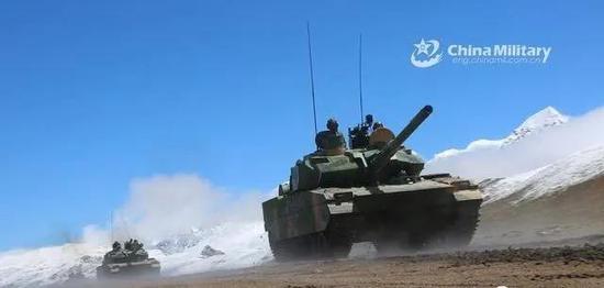 探究99A型主战坦克的装弹速度,技术革新与战斗效能的提升,99A型主战坦克装弹速度及技术革新对战斗效能的推动