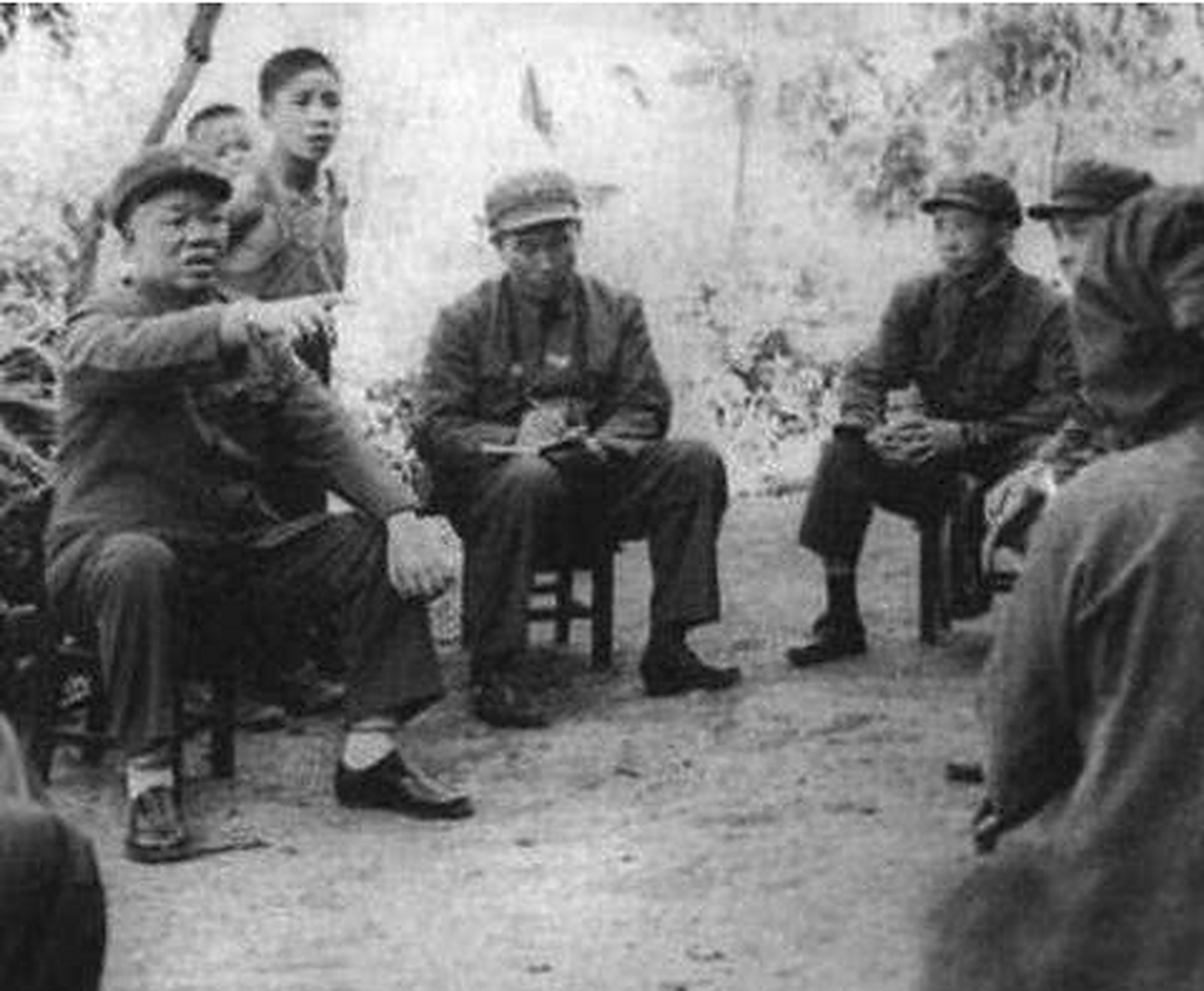 海南岛战役中的韩先楚将军，英勇无畏，智勇双全的英雄形象，韩先楚将军在海南岛战役中的英勇智勇双全形象