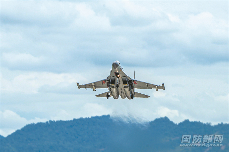 东部战区在台岛军演,人员动员与行动展现,东部战区在台岛军演,人员动员与行动全面展现备战态势