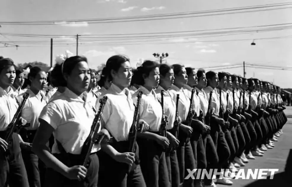 央视2009年国庆阅兵视频完整版回顾，央视2009年国庆阅兵盛典完整版视频回顾