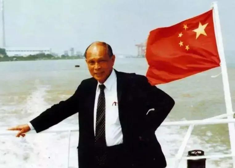 解放军入驻香港感人视频，历史时刻的深情记录，解放军入驻香港感人瞬间，历史时刻的深情印记