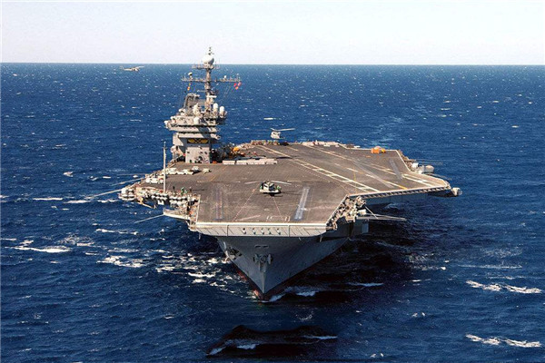 航母的重量与排水量，海洋巨无霸的力量之源，航母重量与排水量揭秘，海洋巨无霸的力量基石