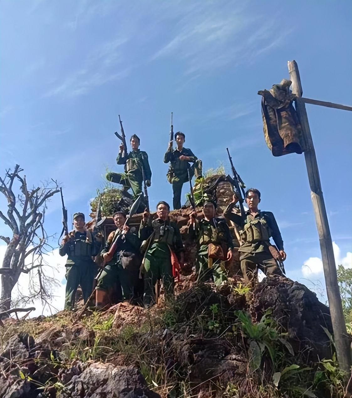 重生抗战年代，吞并缅甸与老挝的传奇之路，重生抗战年代，传奇之路——吞并缅甸与老挝的征程