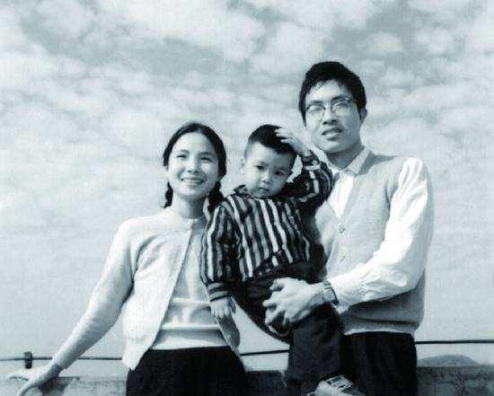 星岛中文新闻台，传递最新资讯，展现多元文化，星岛中文新闻台，传递最新资讯，多元文化展现平台