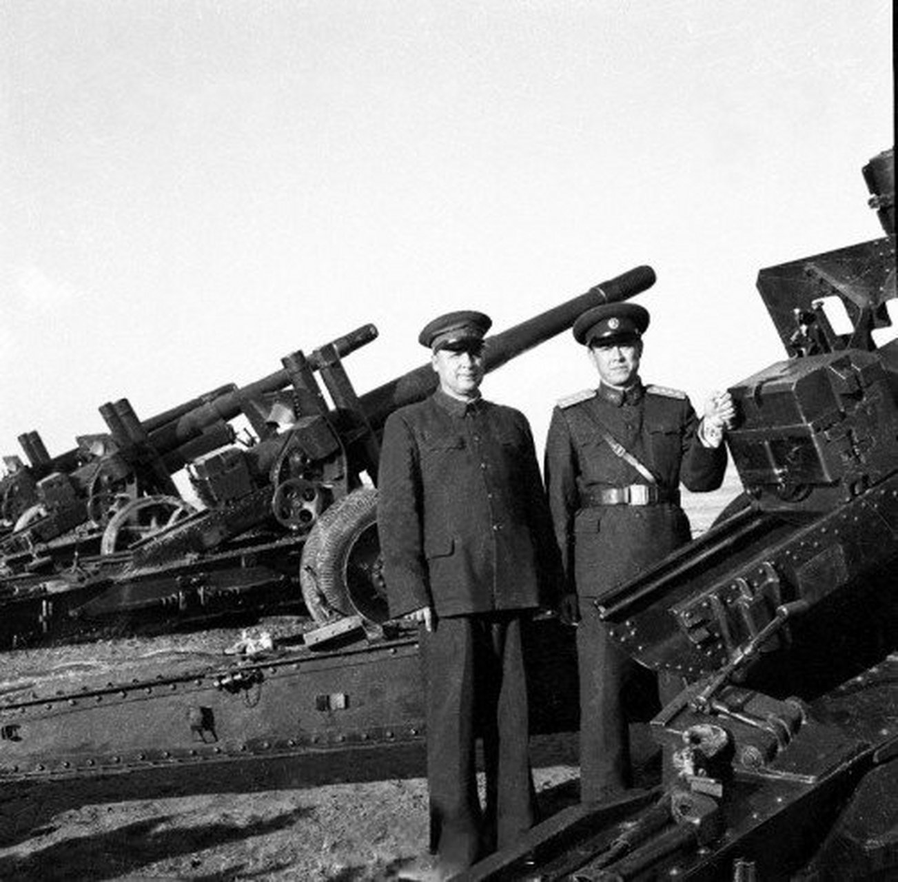 炮兵司令,揭秘军事领袖的身份与职责,揭秘炮兵司令的军事领袖身份与职责