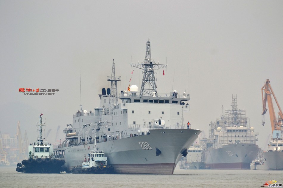 探索中国海军的补给巨头，886舰千岛湖号补给舰，中国海军补给巨头揭秘，千岛湖号补给舰886舰探索之旅