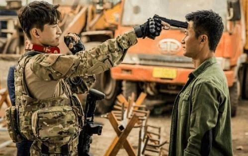 星空迷彩短袖，时尚与军事元素的完美结合，星空迷彩短袖，时尚与军事元素的完美交融