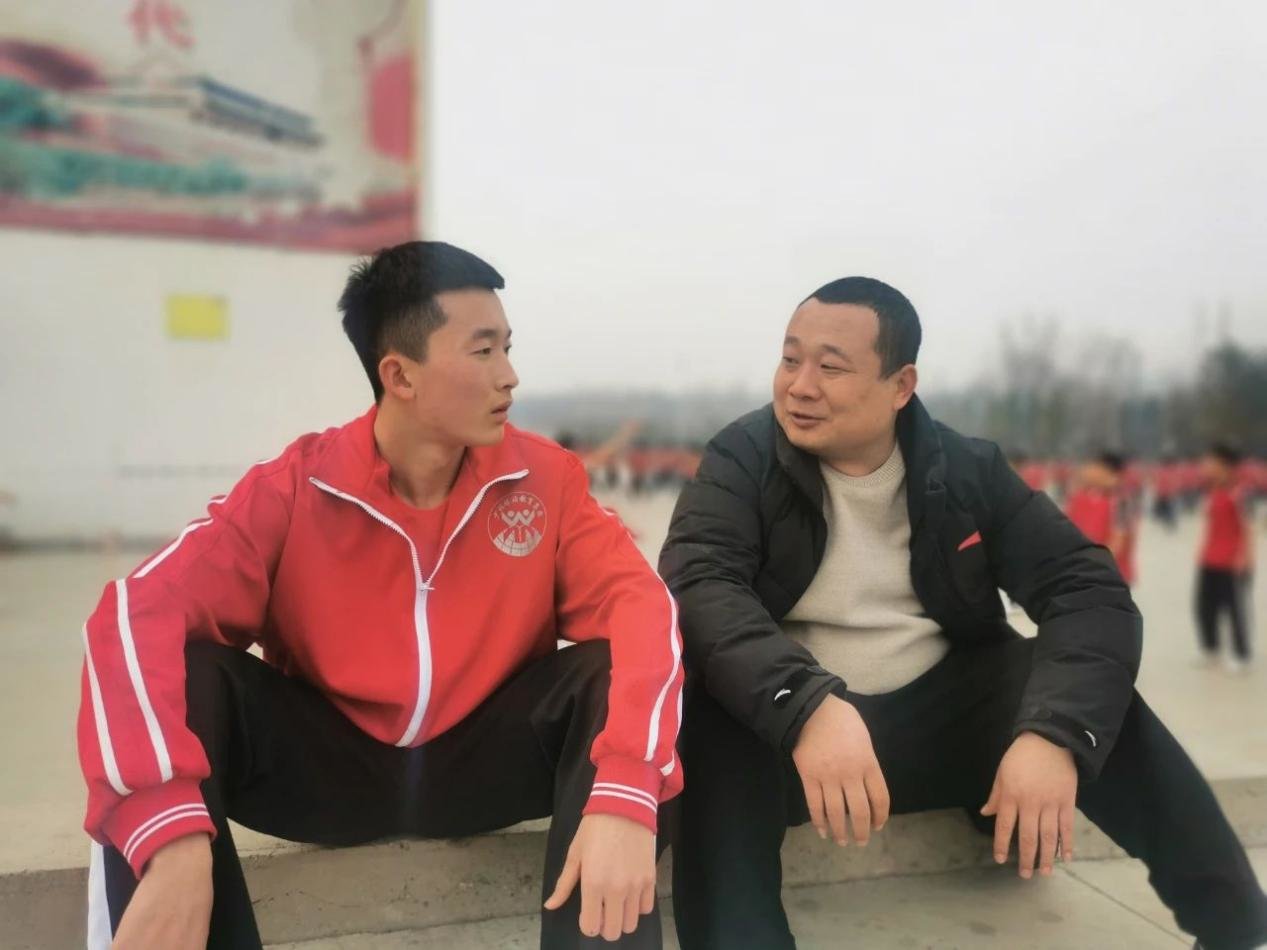 肖思远与塔沟武校的不解之缘，肖思远与塔沟武校的不解之缘揭秘