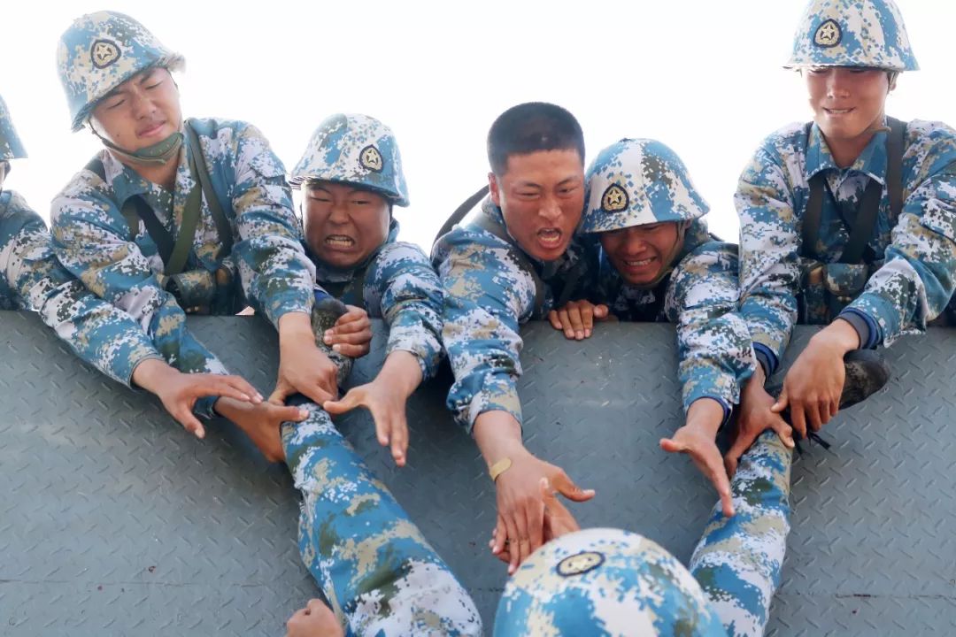 海军新兵上舰所需条件详解，海军新兵上舰条件详解