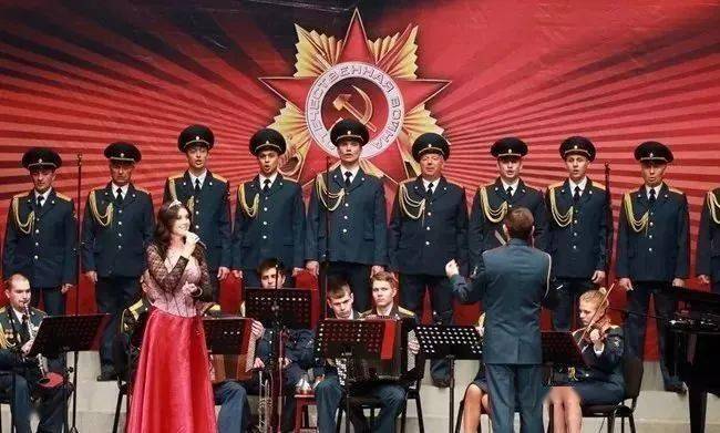 中国为啥老唱喀秋莎,中国为何频繁演唱喀秋莎?