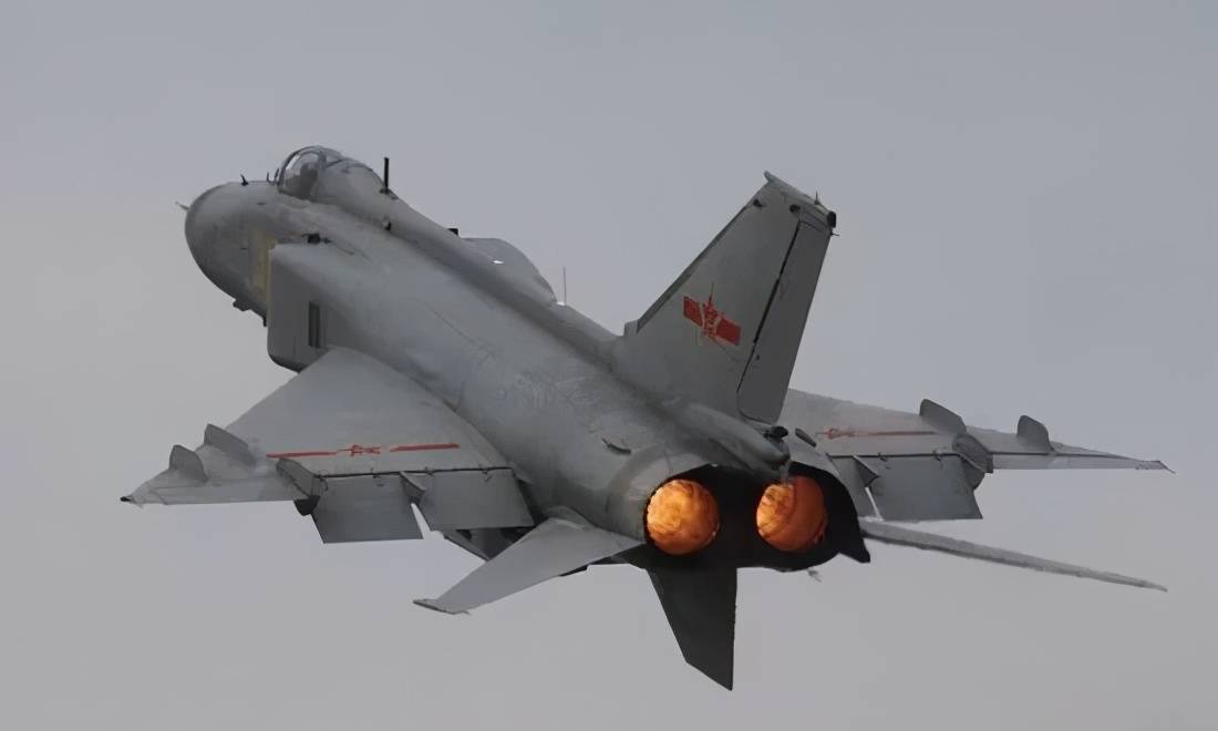 歼八系列,中国空军的重要里程碑,歼八系列,中国空军的重要里程碑事件