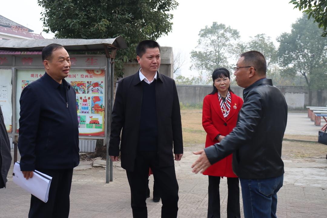 国际新闻聚焦，2021年度十大新闻回顾，2021年度全球十大新闻回顾与聚焦