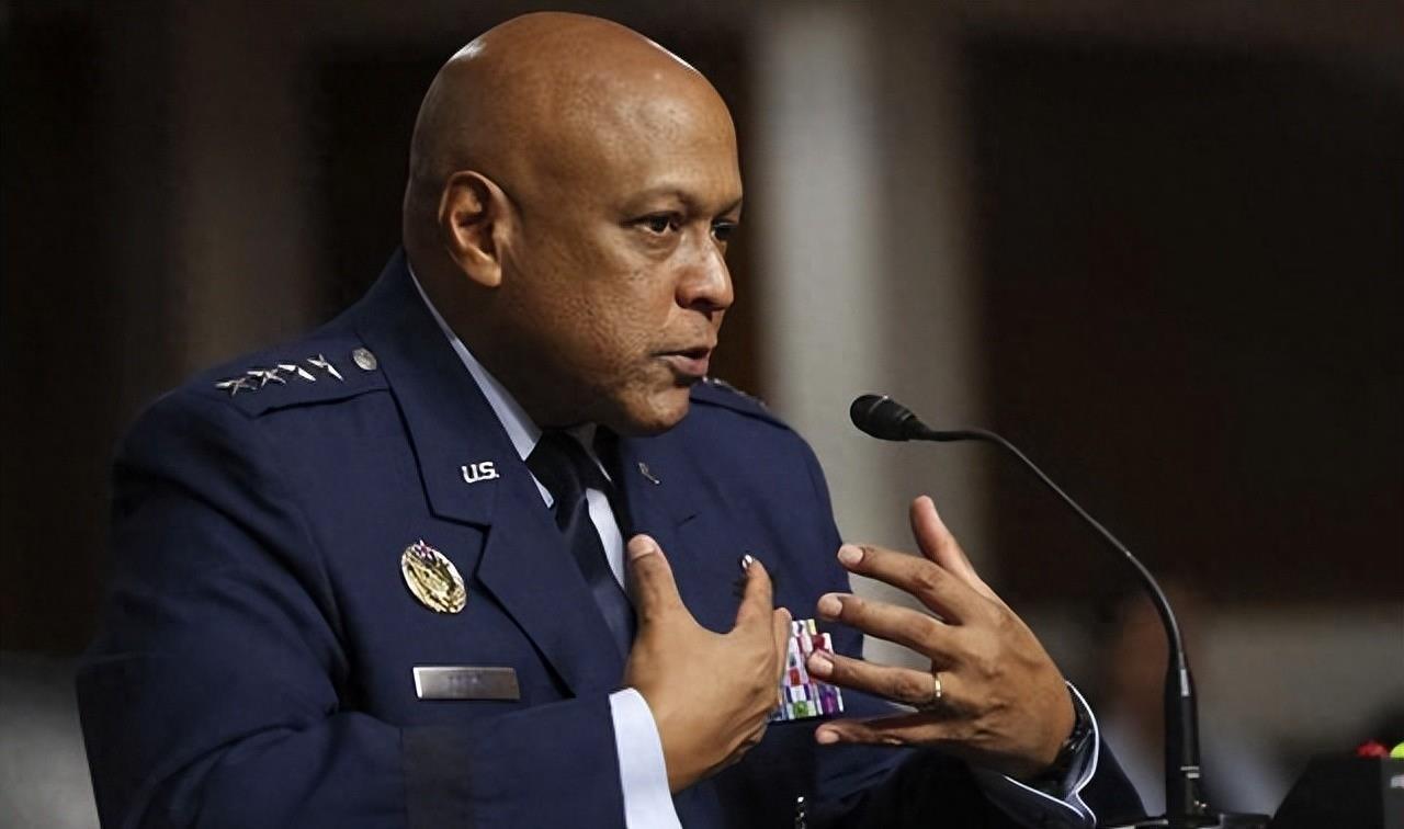 中国高超音速洲际导弹，引领全球导弹技术的新篇章，中国高超音速洲际导弹，引领全球导弹技术革新篇章