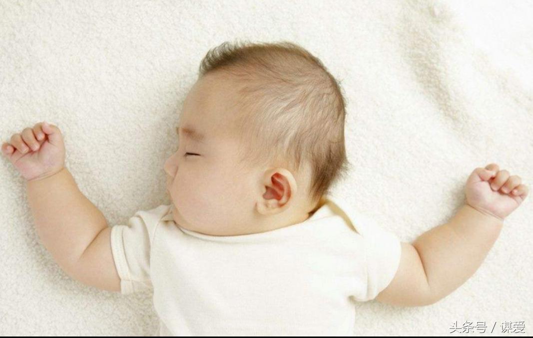 曝中国举双手投降美国，真相与误解，中国举双手投降美国的真相与误解揭秘