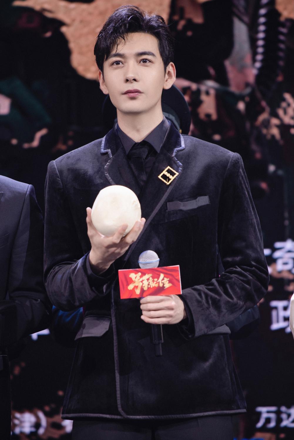 火箭军军装与陆军的差异与共性,火箭军与陆军军装差异与共性探究