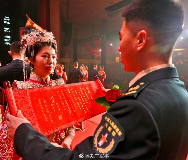 火箭军军装与陆军的差异与共性,火箭军与陆军军装差异与共性探究