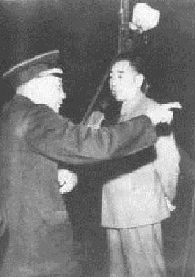 海南岛战役中的军人,英勇无畏,铸就辉煌历史,海南岛战役中的英勇军人,铸就辉煌历史传奇