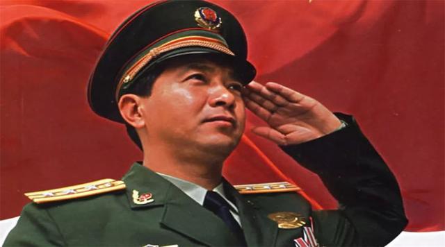 丁晓兵,英雄背后的家庭之谜——是否有子女?,揭秘丁晓兵英雄背后的家庭,子女状况如何?