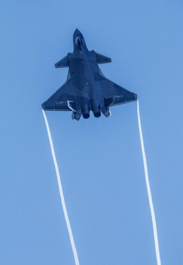 歼-20飞机型号,探索中国新一代空中霸主,歼-20,中国新一代空中霸主探索之旅