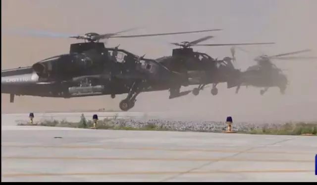 阿帕奇武装直升机火力全开,无可匹敌的战斗力量,阿帕奇武装直升机,无可匹敌的战斗力量展示