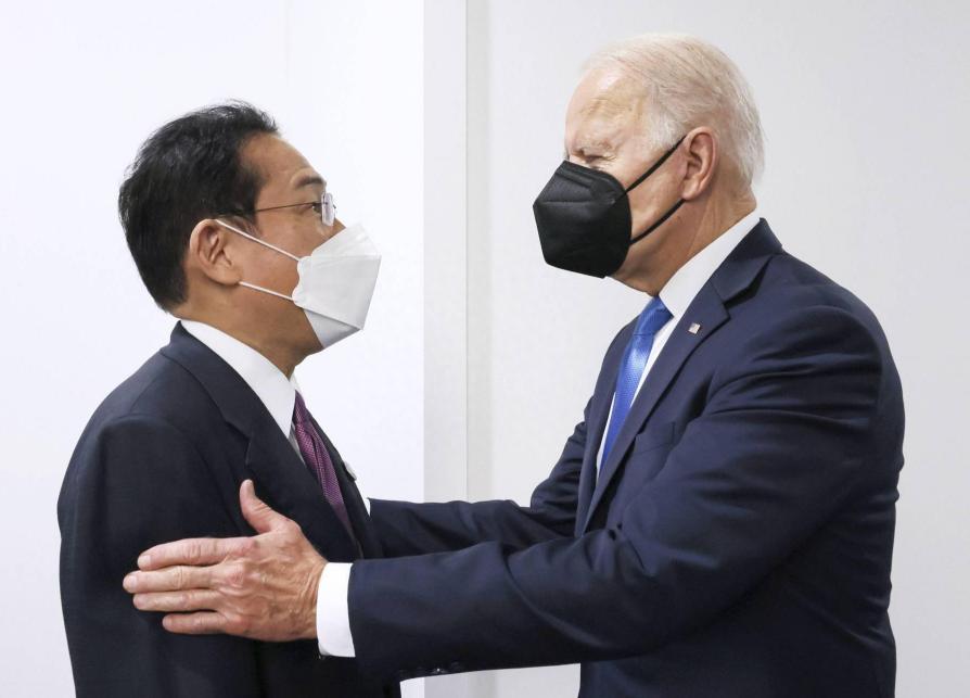 解放军突然围岛,背景、原因与意义解析,解放军围岛行动背景、原因及意义深度解析