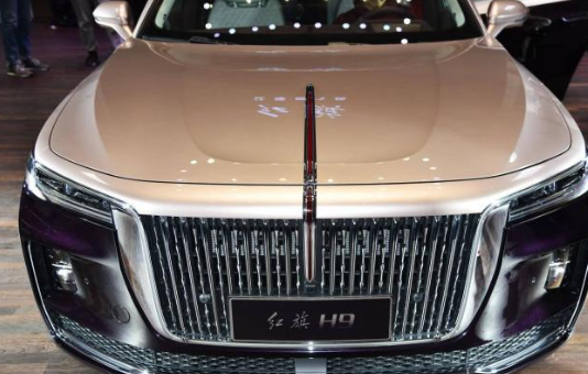 红旗FD2000与红旗H9,跨越时空的对话,红旗FD2000与红旗H9,时空对话的豪华体验