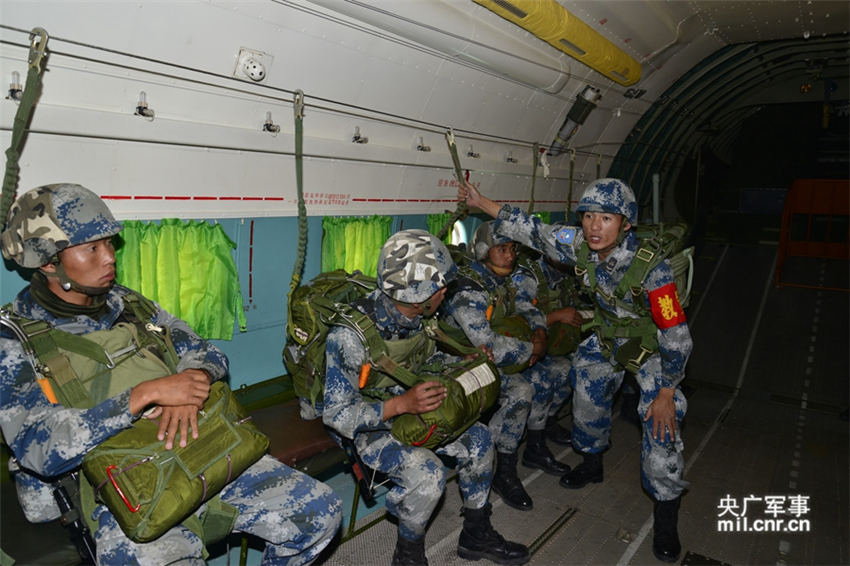 空降兵第十五军的历史,荣耀与传承,空降兵第十五军,历史荣耀与传承之路